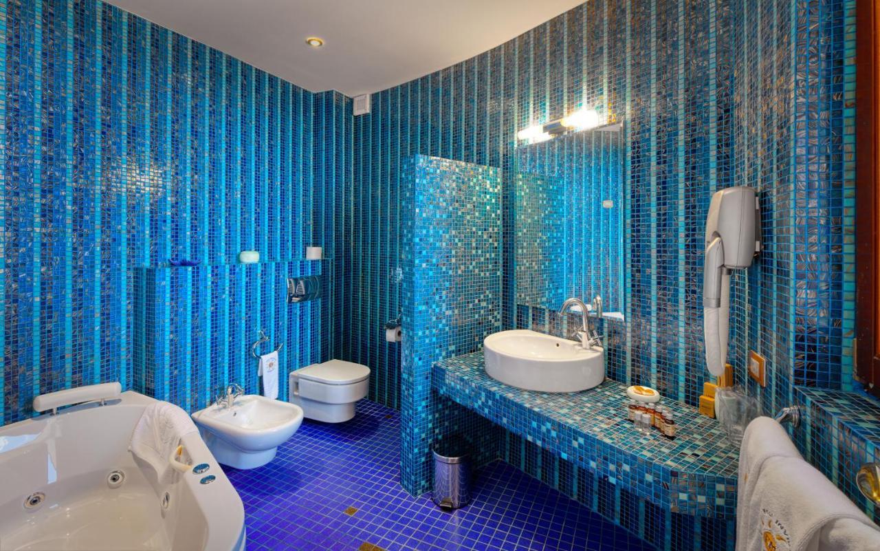 Hotel Soli Invicto Elenovo  Ngoại thất bức ảnh